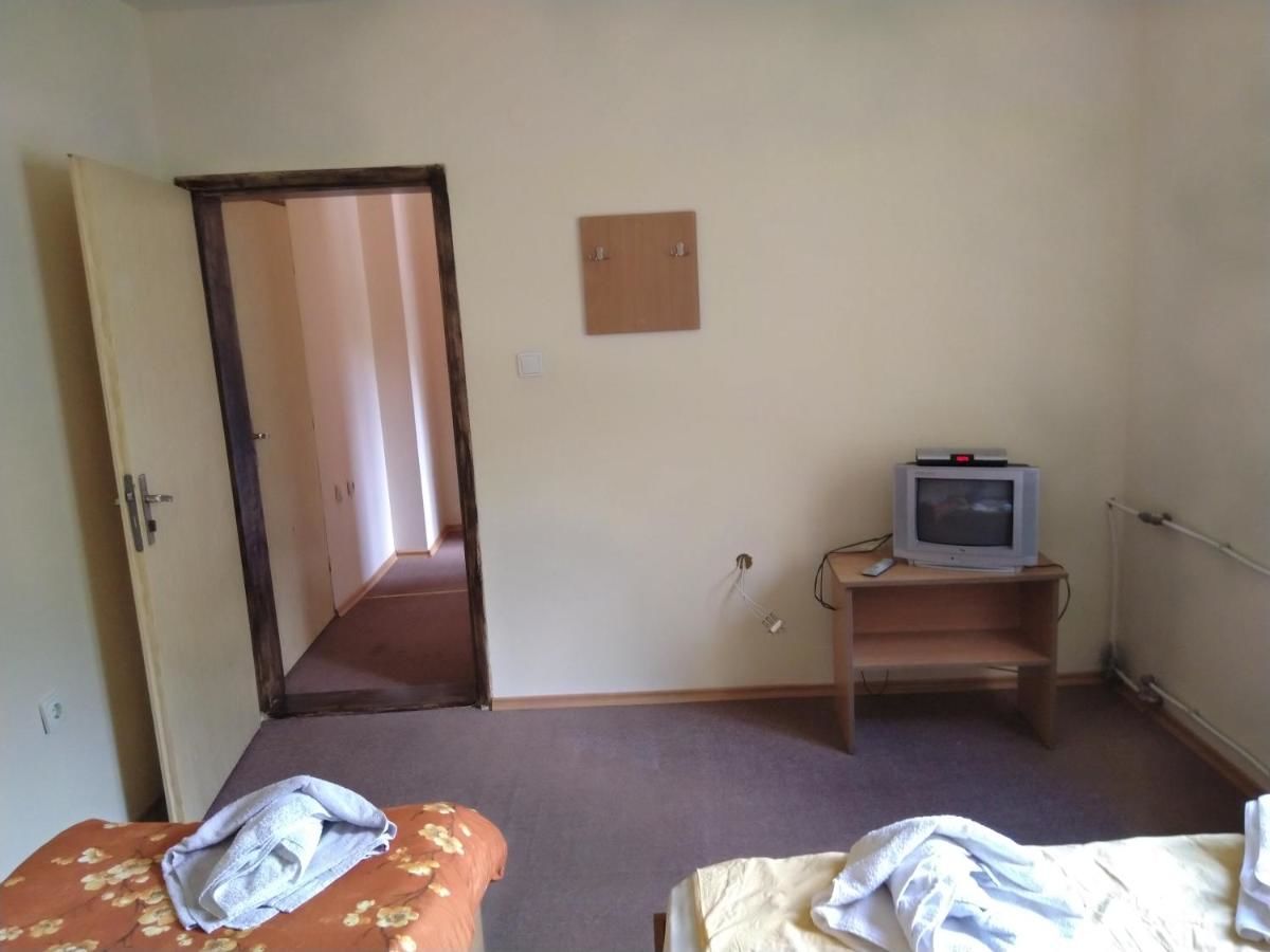 Отель Hotel Pri Mecho Рильский монастырь-19